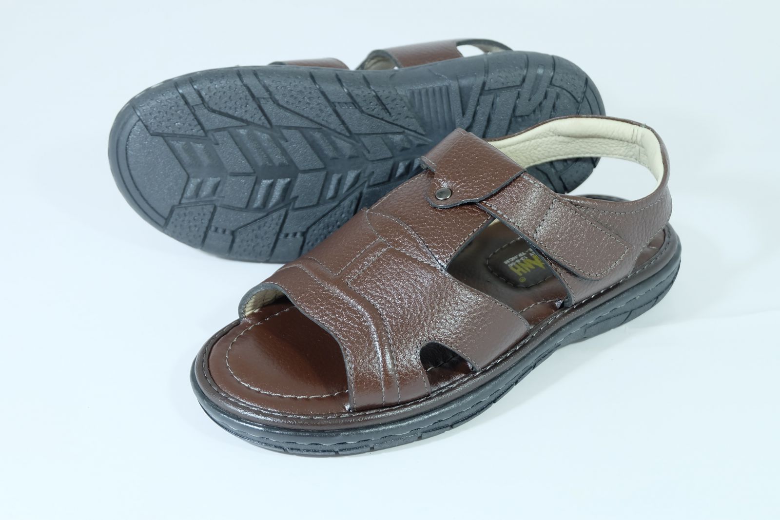 Sandal Nam