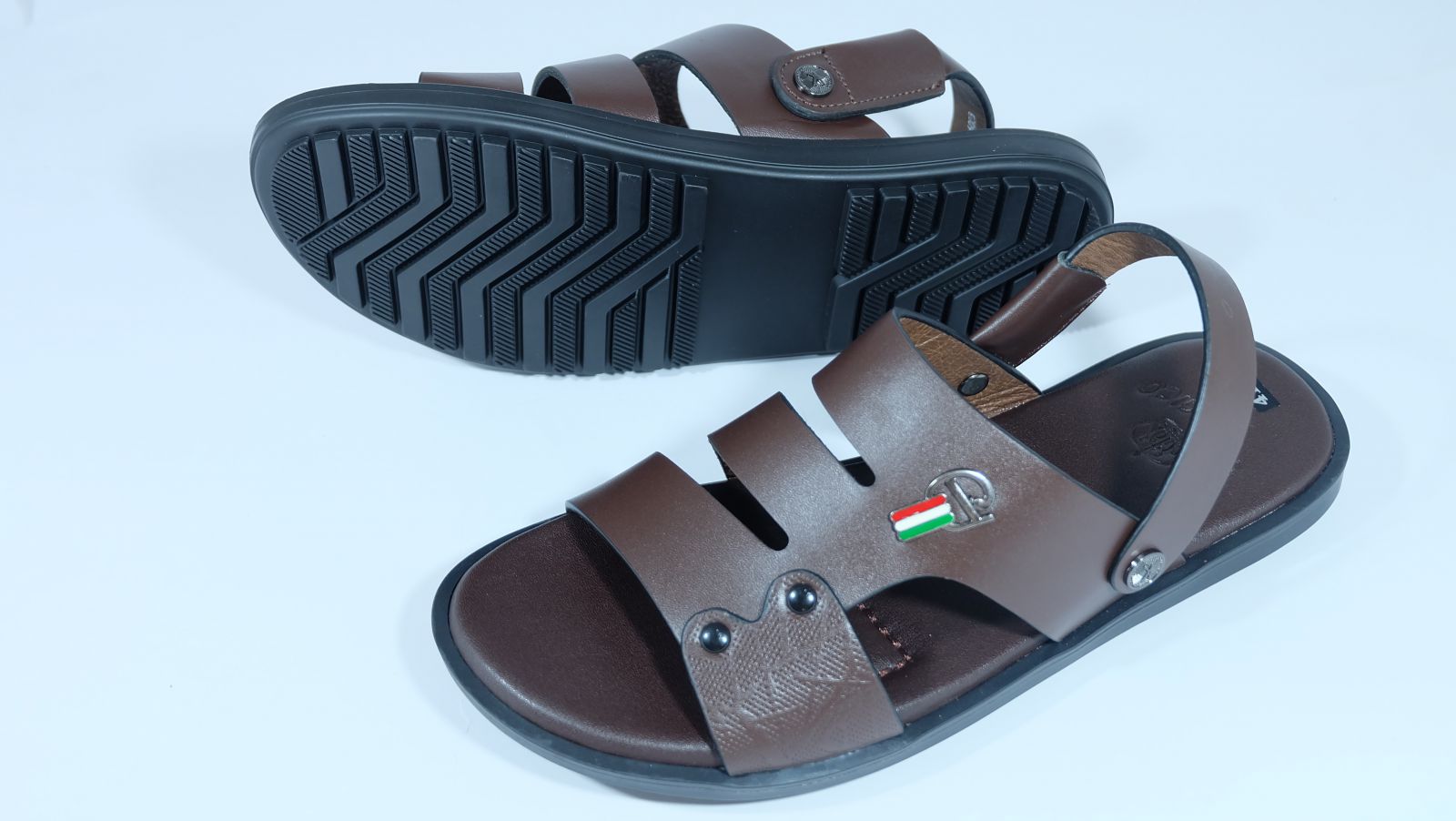 Sandal nam