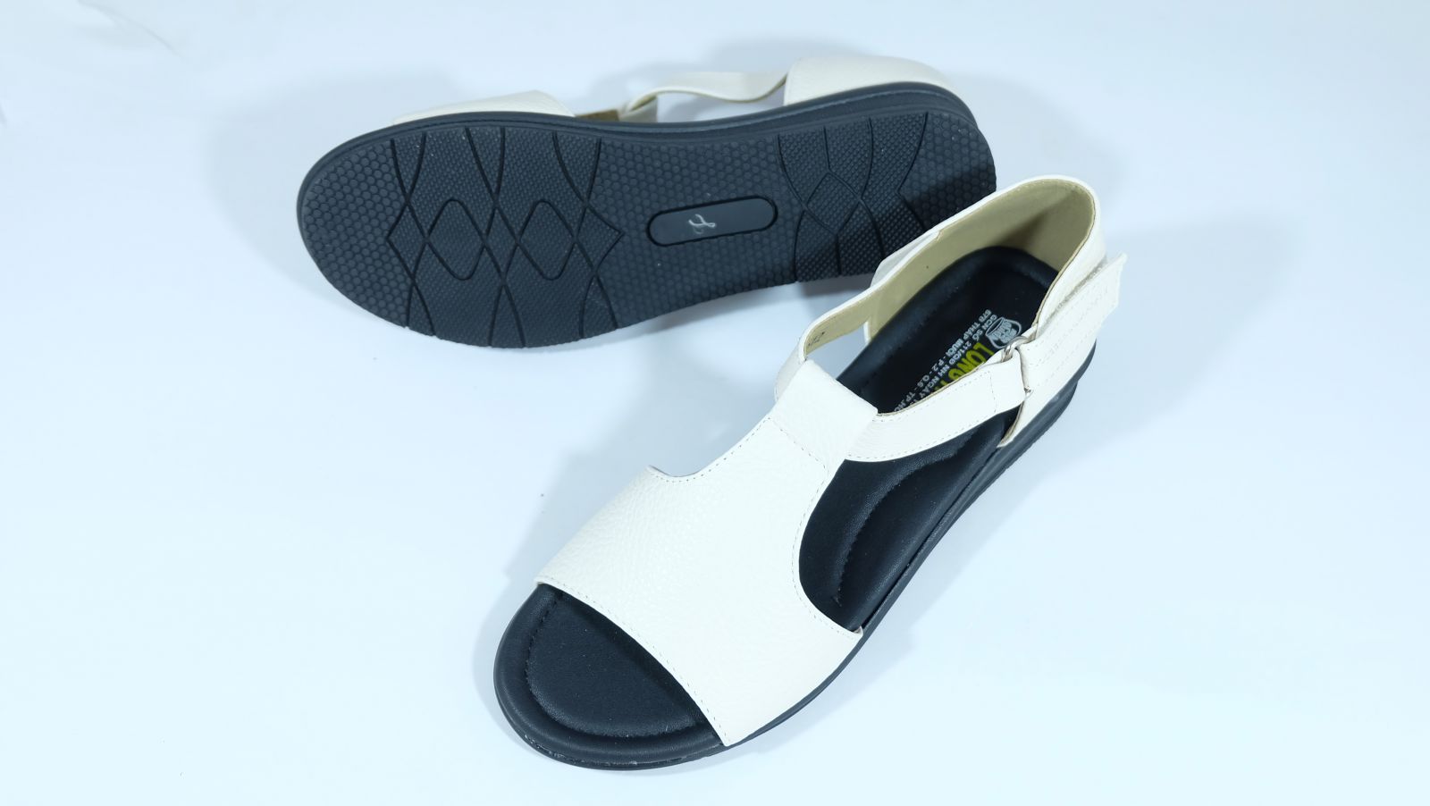 Sandal nữ 